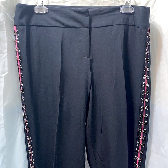 NWT CACHE TUXEDO LINE BLK/PNK HOOK&EYE PNTS SZ 12 - Picture 11 of 16
